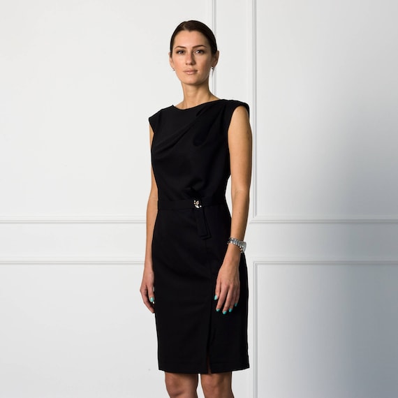 simple but elegant black dress