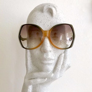 CHRISTIAN DIOR 1970s D06 Vintage Gradient Amber Khaki Oversized Sunglasses Rare & Collectible