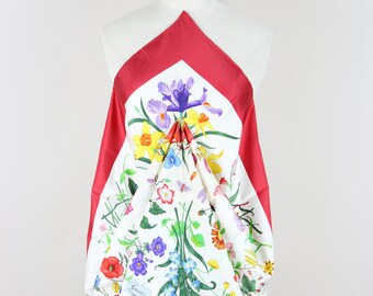 GUCCI "Flora" 1970s Vintage Silk Scarf Red Edging Vittorio Accornero Gift for Her