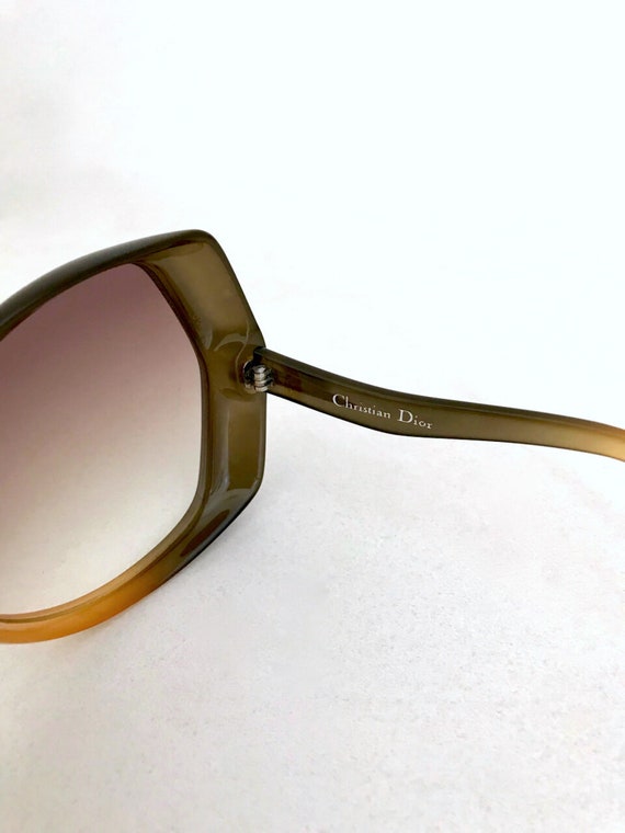 CHRISTIAN DIOR 1970s D06 Vintage Gradient Amber Khaki  display picture 1