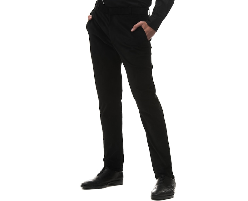 Maßgeschneiderte Velveteen Slim Fit Hose Bild 1