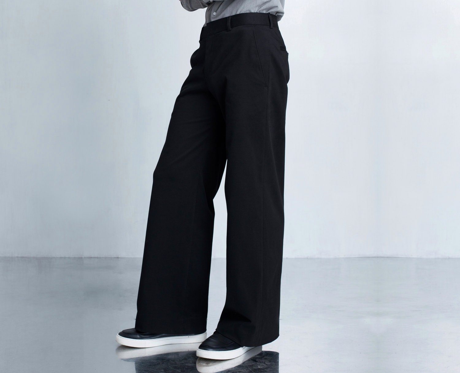 WIDE-LEG WOOL TROUSERS | Mens wide leg pants, Pants outfit men, Black trousers  men