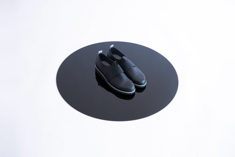 Plateau Leder Derby Schuhe mit elastischen Riemen Detail Bild 3