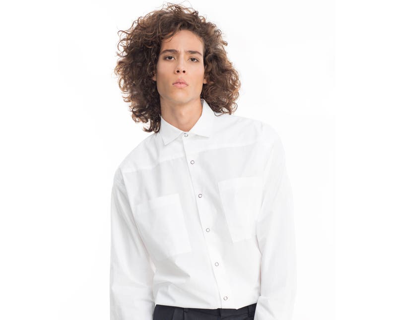 Oversized Shirt w. Pockets / A Men's Dropped Shoulder White Shirt image 2
