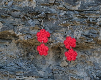 Crochet earrings, drop earrings, flower shaped, red, boho