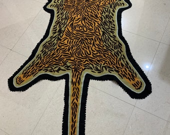 Hand Embroidery Chainstitch Tiger Skin Rug