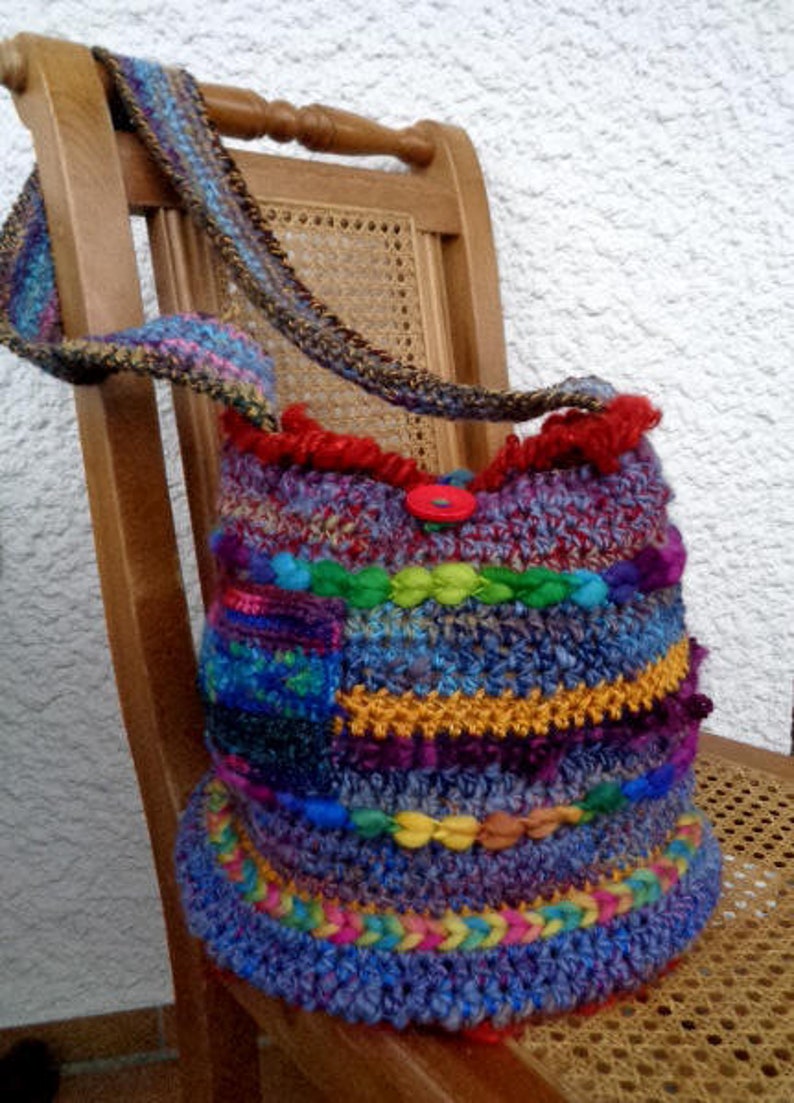 Artisan handspun crochet shoulder bag with wooden button, multicolor buttoned crossbody retro bag, by stonecirclewools image 3