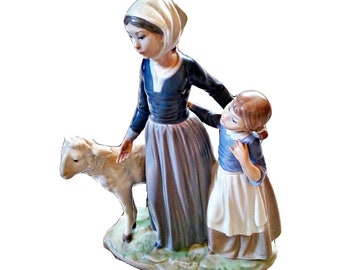 Rare Lladro Figurine #5299 - 1985 Vicente Martinez &quot;Mother,Child And Lamb“ Limited Edition  Retired 1988 