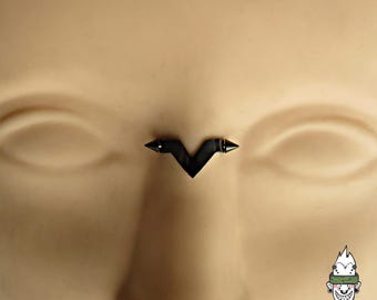 Handmade blackened niobium bridge cuff 16G(1.2x13mm) with titanium barbell