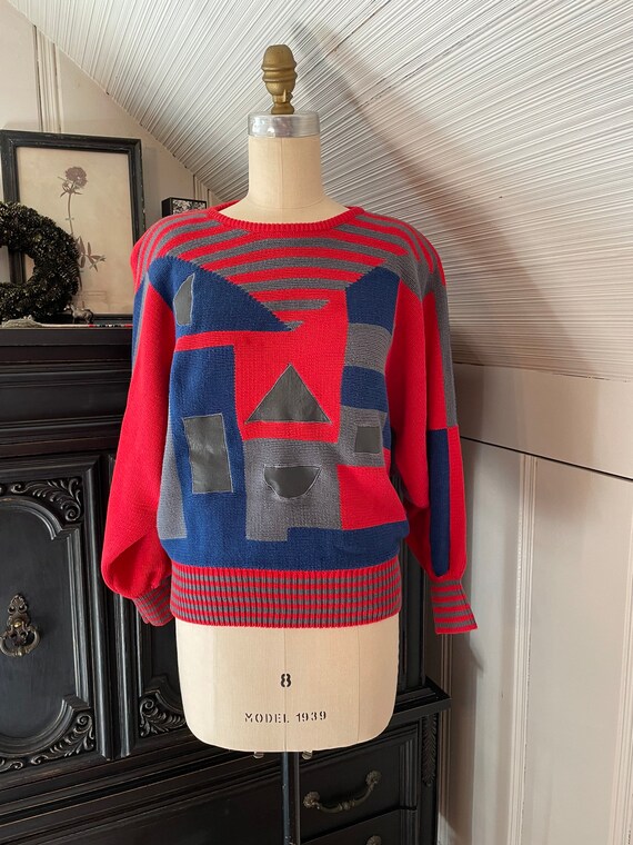 Suzelle Vintage Abstract Red Sweater M