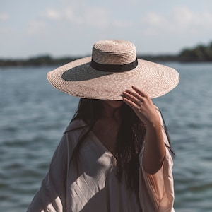 Le Chapeau Wide Boater hat - Panmilli | Brim 7' and 5.9 inches | Customized | Summer Hat | Gift for her | Vacation Sun Hat | Natural straw