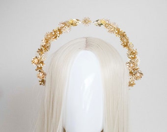 Small Gold Halo Flower crown - Panmilli | Goddess headpiece | Queen Crown | Bridal crown | floral headband | celestial bride | Photoshoot