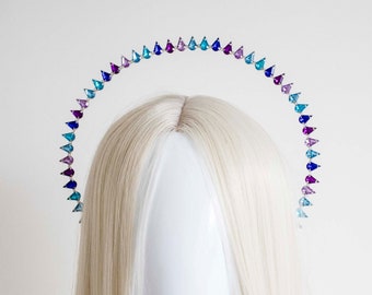 Small Blue Purple Violet Crystals Halo Crown - Panmilli | Goddess headpiece | Pride parade | Photoshoot idea | Idea costume | Pride Festival