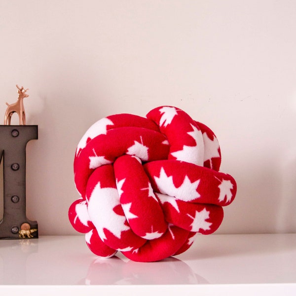 Canadian Leaf Knot Pillow - Panmilli knot | Sphere Ball pillows | decorative cushion | Neutical interior | Scandinavian decor | Gift idea