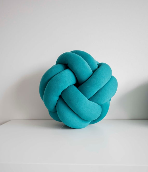 Blue-Green Knot Pillow: Modern Scandinavian Decor