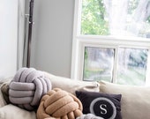 Light Brown Plush Knot Pillow: Scandinavian Decorative Cushion — image 3