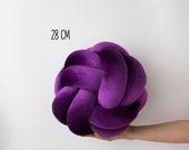 Light Purple Knot Pillow: Scandinavian Decorative Pillow — image 3