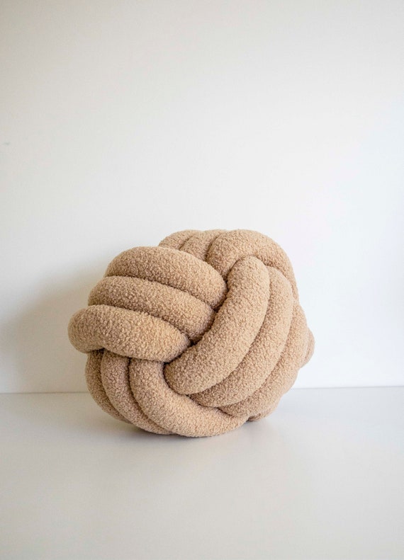 Light Brown Plush Knot Pillow: Scandinavian Decorative Cushion