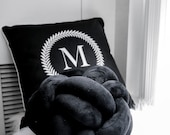 Matte Black Knot Pillow: Handmade Scandinavian Decorative Cushion — image 6