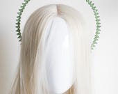 Green Crystal Halo Crown Headpiece, Spiked Emerald Tiara, PANMILLI Celestial Headband, Festival Met Gala Cosplay Bridal Hair Accessory — image 1