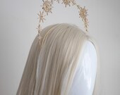 Gold Star Halo Crown – Celestial Bridal Headpiece — image 4