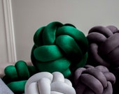 Green Anemone Knot Pillow: Modern Scandinavian Decor — image 6