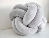 Light Grey Knot Pillow: Modern Scandinavian Decor — image 3