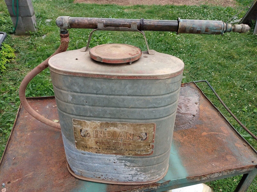Vintage 1968 D.B. Smith Indian Fire Pump 5 Gallon W/ Hose & Nozzle 1960