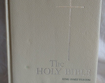 Bíblia Sagrada J. G. Fergusion Family Edition Red Letter Pictorial Pronunciando 1965