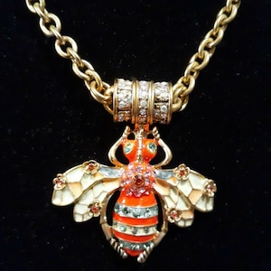 Kirks Folly Beautiful Goldtone Enameled Hornet Bee18&quot; Necklace Magnetic Enhancer