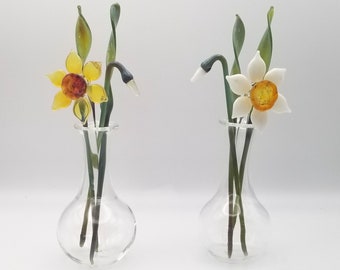 Lampworked Glass Daffodil in Hand Blown Vase