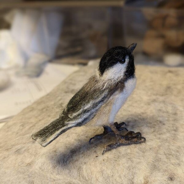 Black-capped chickadee, Made to Order Woodland Décor, Felted Bird , Flying Bird, Chickadee, Gift for Mother, Birdwatcher Gift