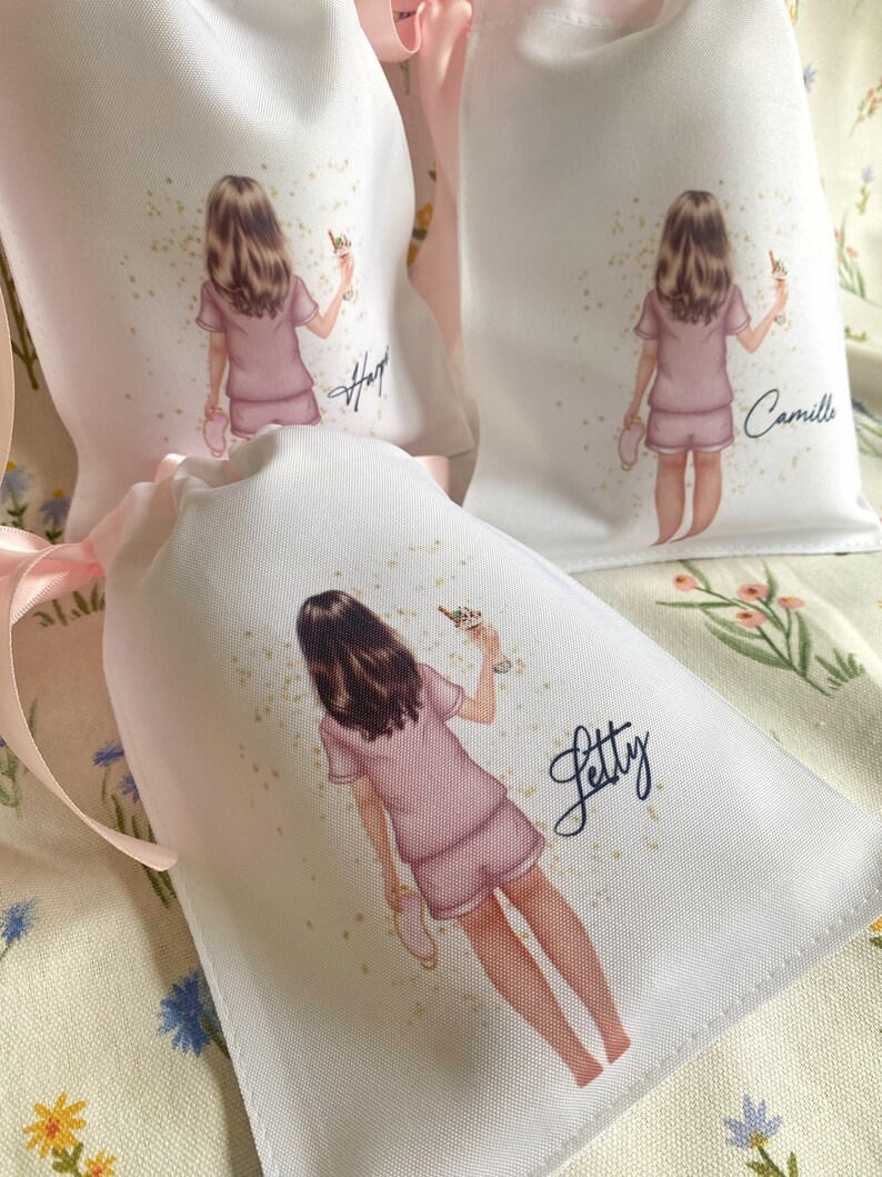 Personalised bag ideal for sleepovers weddings pyjamas party pj flower girls gift idea girl kids childrens present image 4
