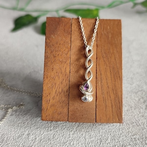 Kinetischer Anhänger mit Amethyst und Iolith // Spielanhänger aus Sterling Silber mit beweglichen Elementen // &quot;Spiraling&quot;