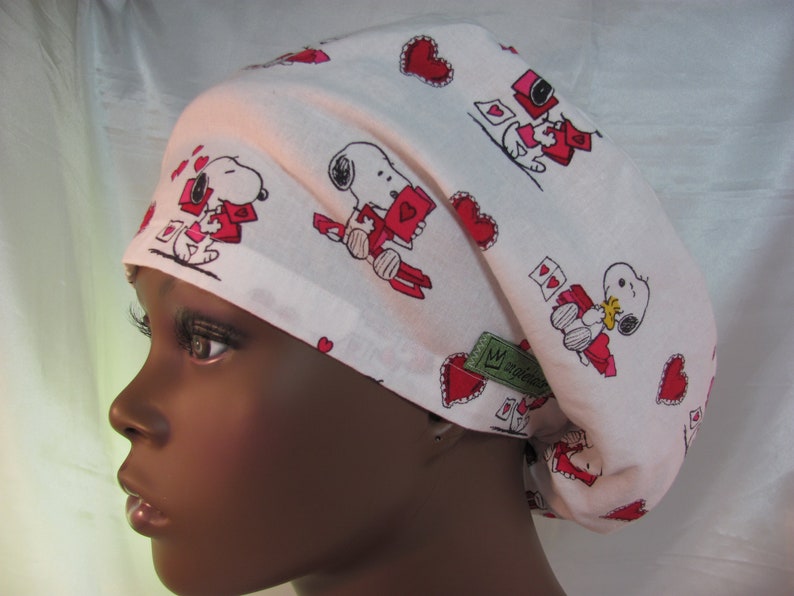 Women/'s Euro Style Scrub Hat Valentine Snoopy