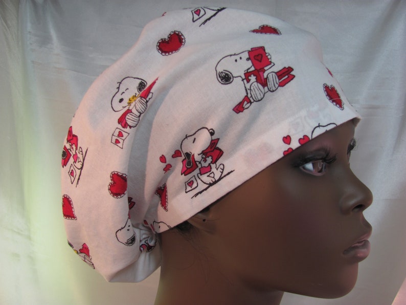 Women/'s Euro Style Scrub Hat Valentine Snoopy