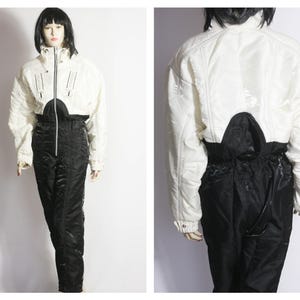 90s ski suit Womens ski wear Retro jumpsuit Winter suit Skiing suit Winter sports Warm suit Ski overal Snowboarding suit Winter jacket