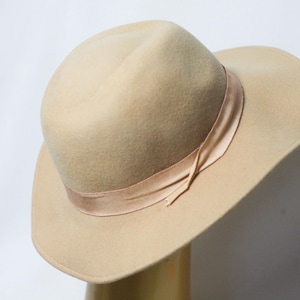 Rose Vintage wool hat Womens fedora Size small hat Wool hat Warm hat Winter hat Casual fedora Wool fedora Ladies hat Retro hat