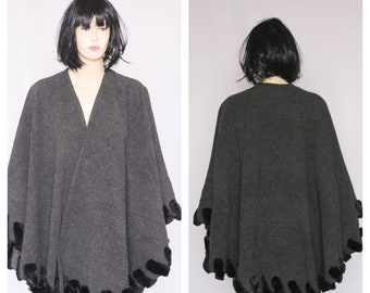 Vintage cape Virgin wool Cape coat Overcoat Warm coat Winter coat Women cape Fur poncho Gray coat Oversized coat One size coat