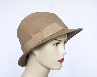 Sombrero de lana vintage Fedora Mujer Tamaño pequeño Camel tan Sombrero beige Sombrero de lana Sombrero de lana Sombrero de invierno Casual fedora Lana fedora Sombrero de dama Sombrero retro