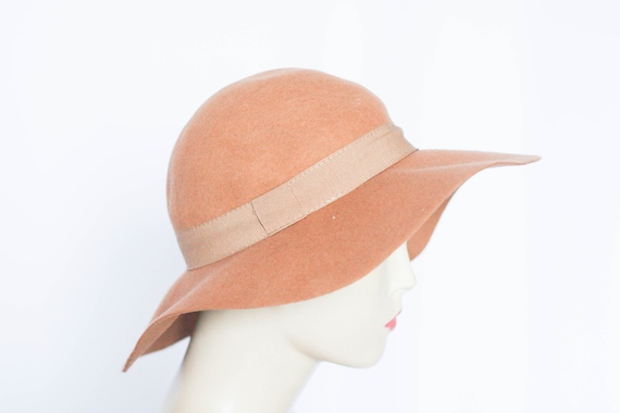 100% Wool vintage Bollman hat, peach / light camel color. Performance Wool Baseball Hat Camel Beige main image 3