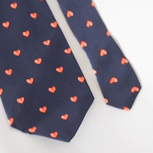 Hearts tie Love tie Mens tie Valentines day gift Husband gift Boyfriend gift Collectible tie Vintage mens necktie Black tie Romantic tie
