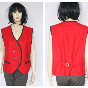 Vintage national vest Wool vest German vest Alpine vest Oktoberfest clothing Womens vest Austria clothes Bavarian vest Deer cardigan Red
