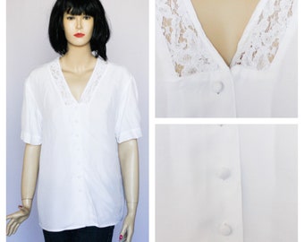 Vintage white blouse Embroidery blouse Formal blouse Office blouse Cute Womens top White top Oversized blouse Floral blouse Size small