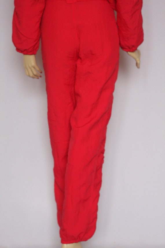 Red 80s  ski suit Size medium vintage ski suit Wo… - image 9