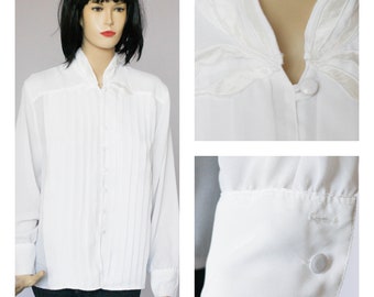 chemisier blanc vintage Chemisier Riffle Top femme Haut blanc Chemisier surdimensionné Chemisier floral Taille moyen Chemisier à manches longuesMeille boutontro