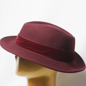 Burgundy Vintage wool hat Womens fedora Size medium hat Wool hat Warm hat Winter hat Casual fedora Wool fedora Ladies hat Retro hat