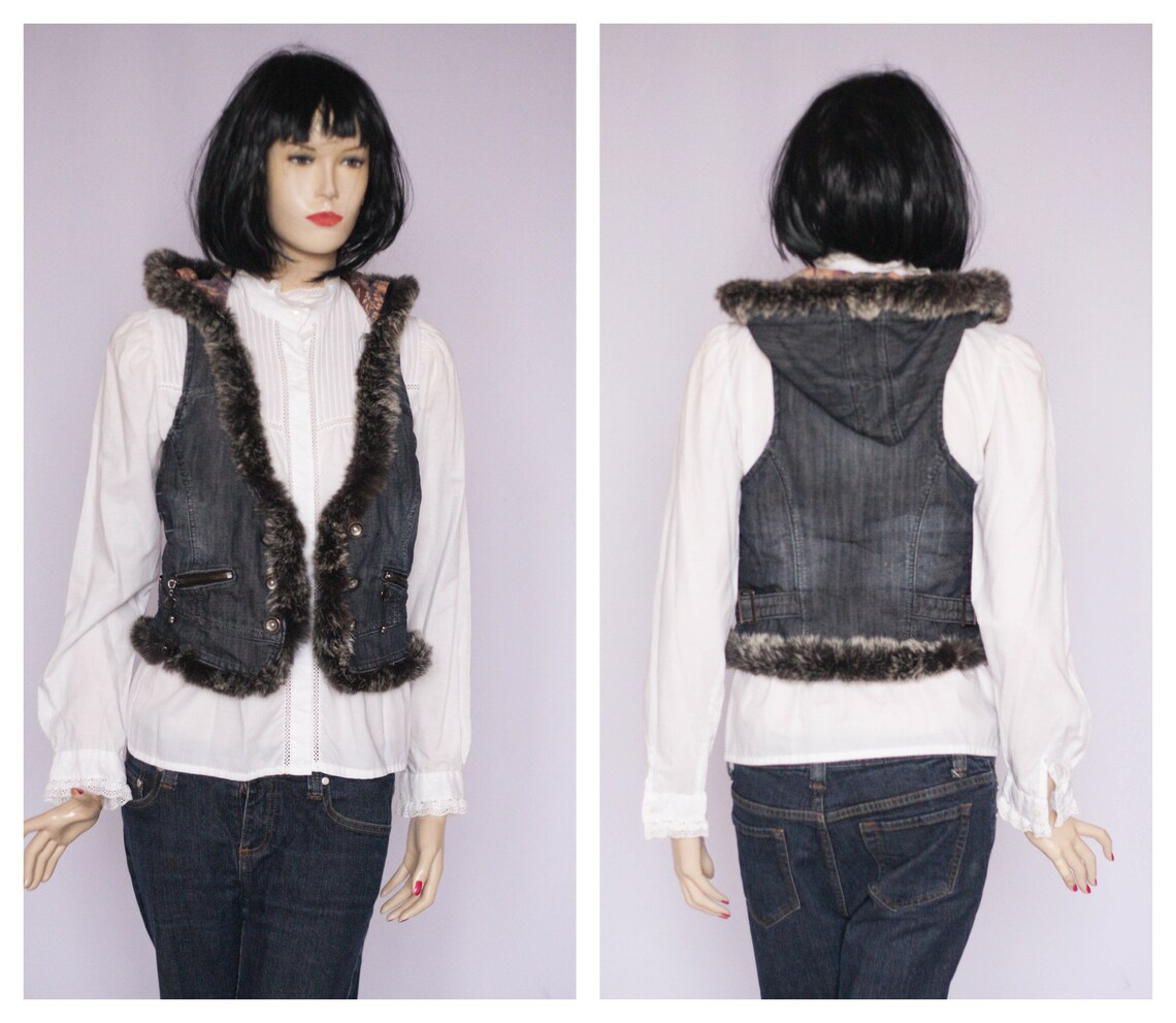Vintage denim jacket Hooded jacket  Fur vest Women's jacket Denim vest 90s jacket Sleeveless Jean jacket Waistcoat Casual blue jacket Autumn, foto 1 di 5