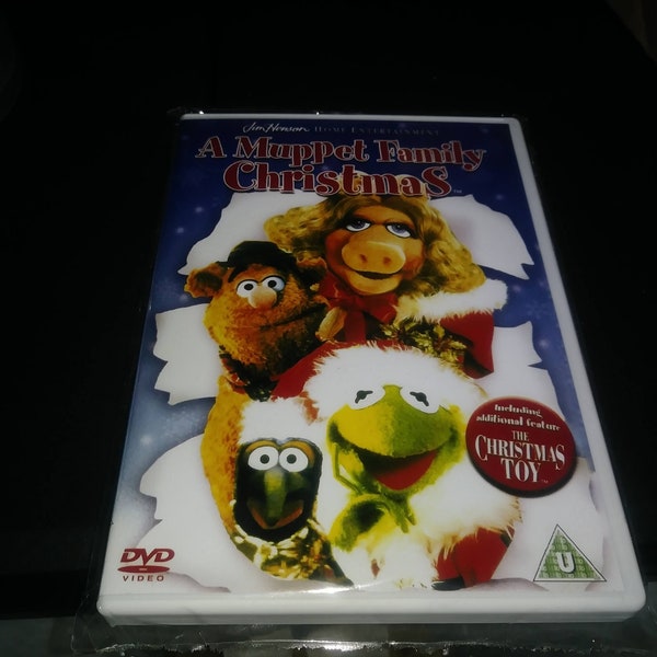 A Muppet Family Christmas unedited Version Factory disc not hand made like all others