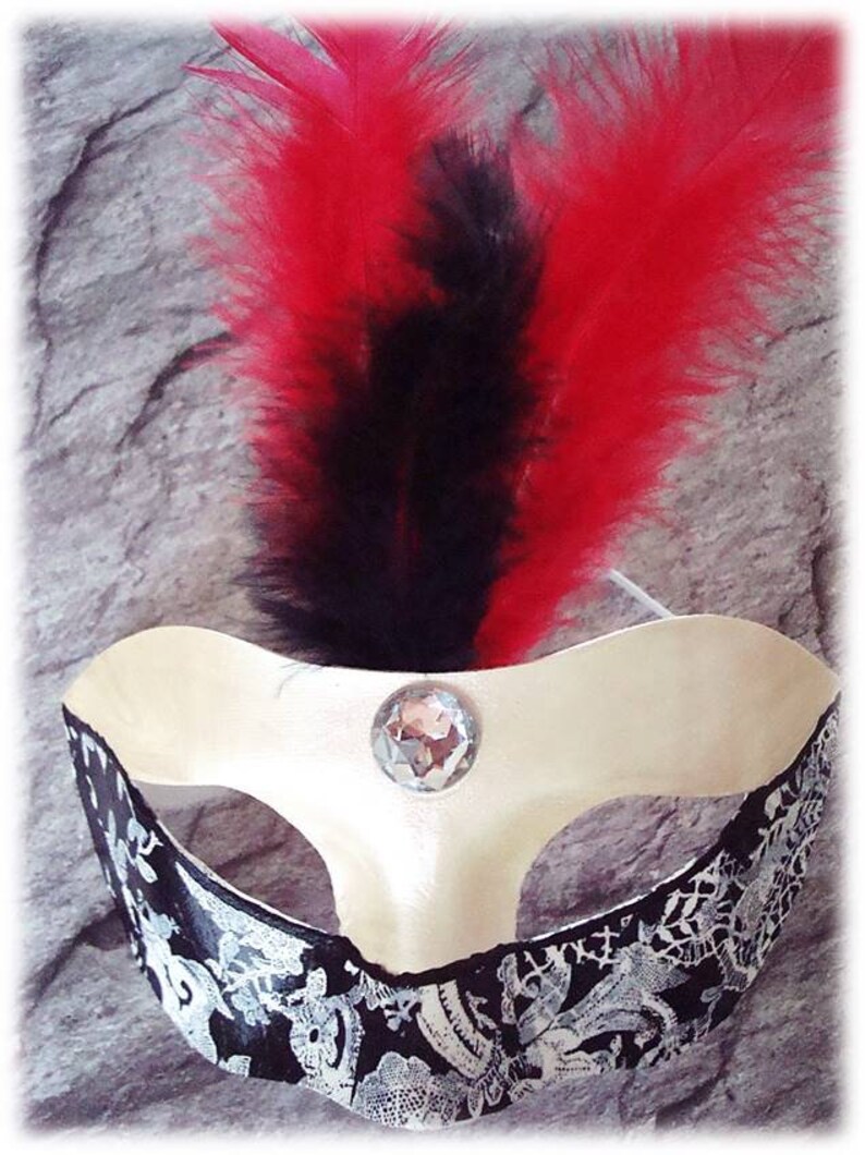 Mask a ' La Venezia ' image 3